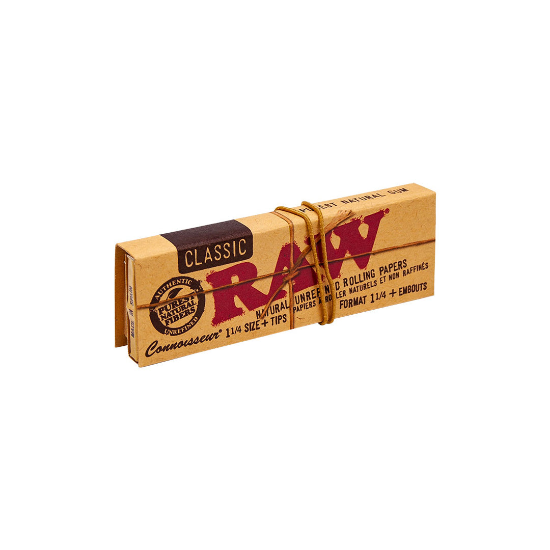 RAW CLASSIC CONNOISSEUR 1 1/4" ROLLING PAPERS W/ TIPS