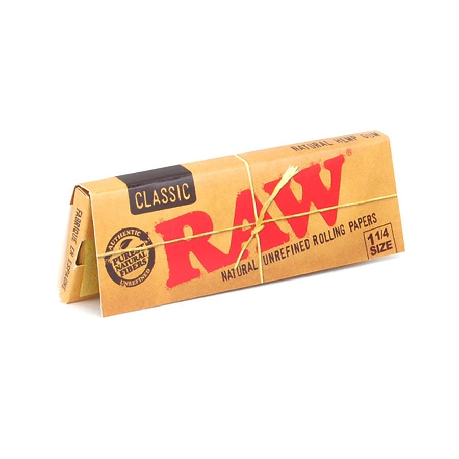 RAW CLASSIC ROLLING PAPERS 1 1/4